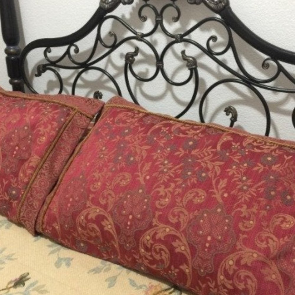 1-Ruby Red Standard/Queen Bed Sham
